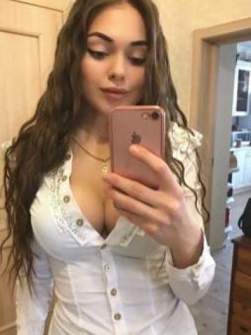 Юна